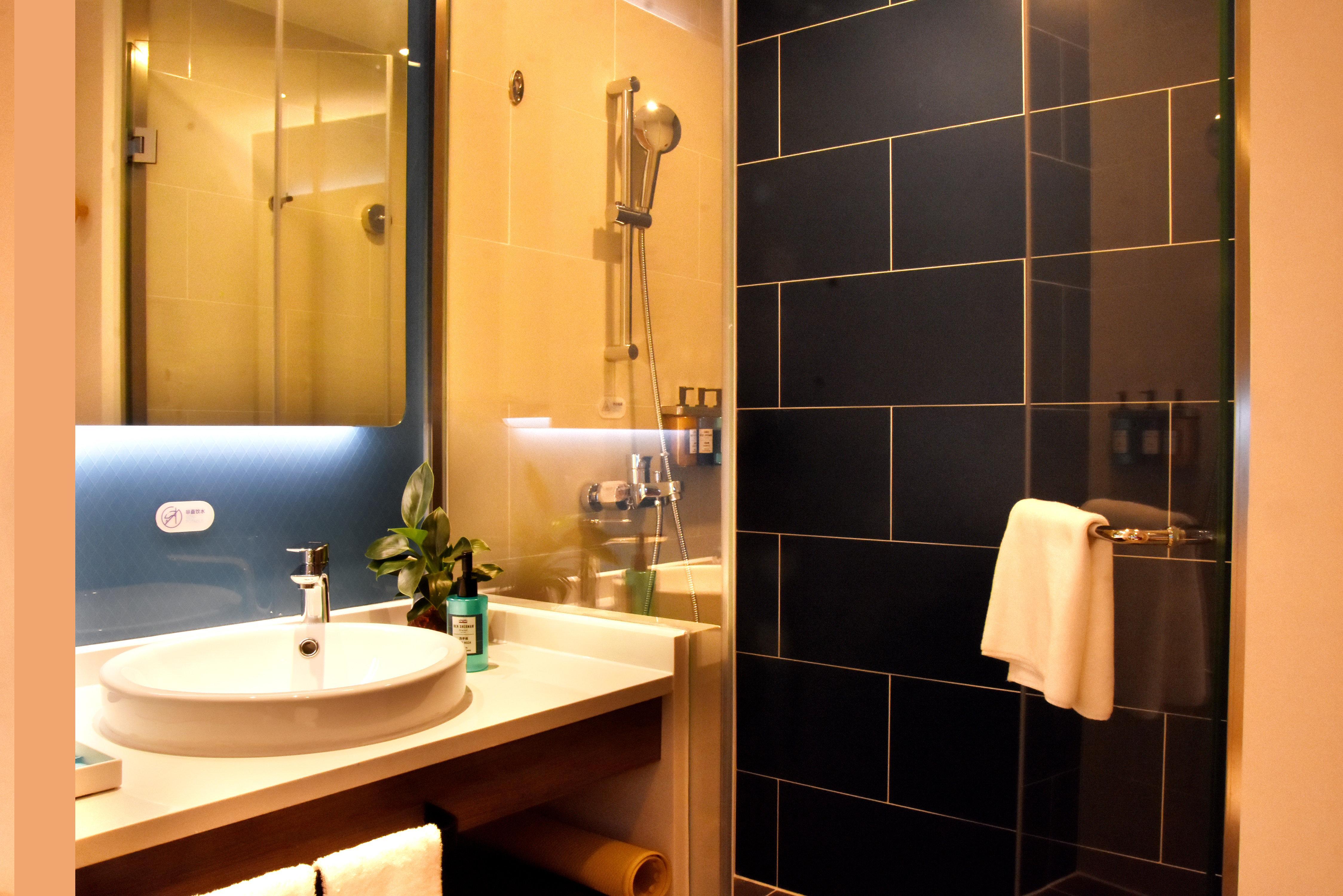 Holiday Inn Express Shanghai Gubei By Ihg Exteriér fotografie